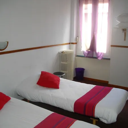 Hotel Central Hotell 2*