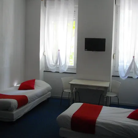 Hotel Central 2*