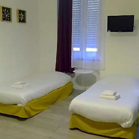 Hôtel Central 2*