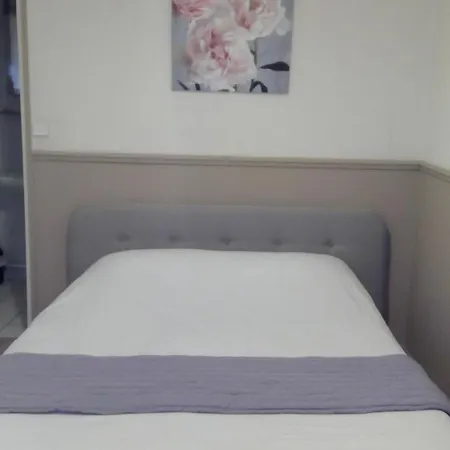 Hotel Hôtel Central 2*